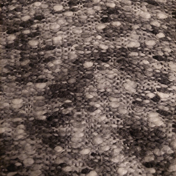 Hollister Grey White Mock Neck Chunky Marled Knit Cropped Sweater Boxy Size S - Picture 4 of 11